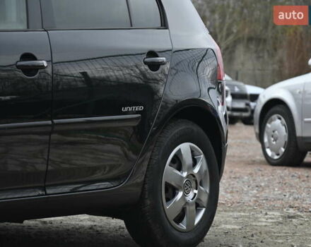 Черный Фольксваген Гольф, объемом двигателя 1.39 л и пробегом 221 тыс. км за 6800 $, фото 6 на Automoto.ua