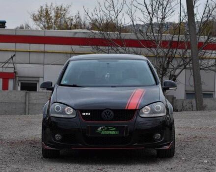 Черный Фольксваген Гольф, объемом двигателя 1.6 л и пробегом 223 тыс. км за 6999 $, фото 5 на Automoto.ua