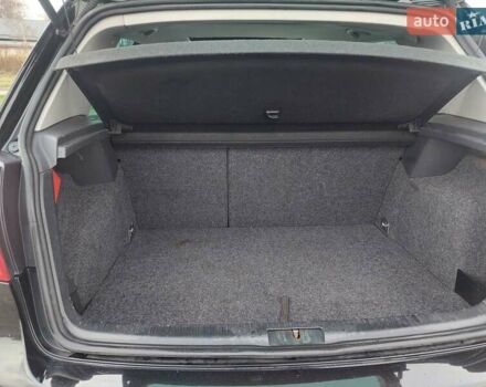 Черный Фольксваген Гольф, объемом двигателя 1.6 л и пробегом 198 тыс. км за 6499 $, фото 32 на Automoto.ua