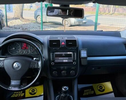 Черный Фольксваген Гольф, объемом двигателя 1.4 л и пробегом 248 тыс. км за 6999 $, фото 10 на Automoto.ua