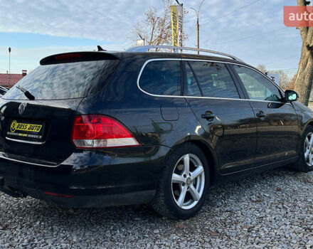 Черный Фольксваген Гольф, объемом двигателя 1.4 л и пробегом 248 тыс. км за 6999 $, фото 6 на Automoto.ua