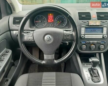 Чорний Фольксваген Гольф, об'ємом двигуна 1.9 л та пробігом 162 тис. км за 5999 $, фото 27 на Automoto.ua