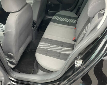 Черный Фольксваген Гольф, объемом двигателя 1.4 л и пробегом 139 тыс. км за 6600 $, фото 11 на Automoto.ua