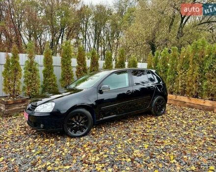 Черный Фольксваген Гольф, объемом двигателя 1.6 л и пробегом 215 тыс. км за 6300 $, фото 9 на Automoto.ua