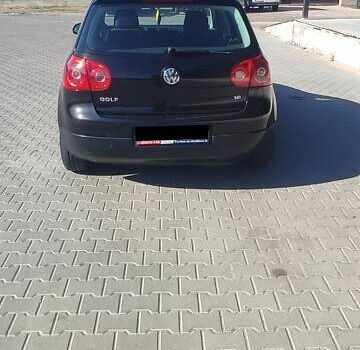 Черный Фольксваген Гольф, объемом двигателя 1.6 л и пробегом 280 тыс. км за 6300 $, фото 8 на Automoto.ua