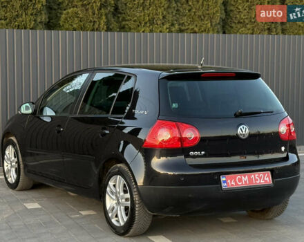 Черный Фольксваген Гольф, объемом двигателя 1.4 л и пробегом 211 тыс. км за 5690 $, фото 35 на Automoto.ua