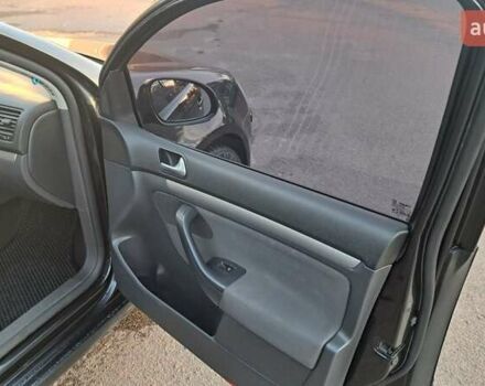 Чорний Фольксваген Гольф, об'ємом двигуна 1.98 л та пробігом 287 тис. км за 5799 $, фото 4 на Automoto.ua