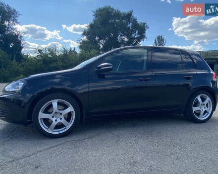 Черный Фольксваген Гольф, объемом двигателя 1.6 л и пробегом 254 тыс. км за 7500 $, фото 6 на Automoto.ua