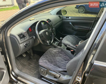 Черный Фольксваген Гольф, объемом двигателя 1.9 л и пробегом 240 тыс. км за 6500 $, фото 9 на Automoto.ua