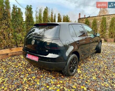 Черный Фольксваген Гольф, объемом двигателя 1.6 л и пробегом 215 тыс. км за 6300 $, фото 108 на Automoto.ua