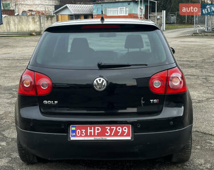 Черный Фольксваген Гольф, объемом двигателя 1.4 л и пробегом 231 тыс. км за 6799 $, фото 5 на Automoto.ua