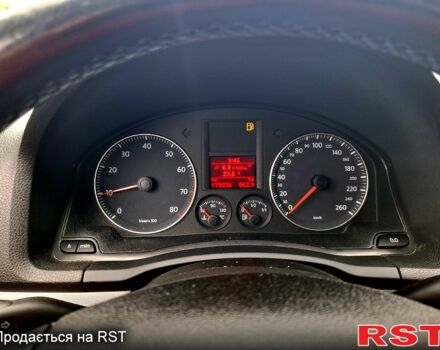 Чорний Фольксваген Гольф, об'ємом двигуна 1.6 л та пробігом 180 тис. км за 6985 $, фото 5 на Automoto.ua