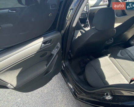 Черный Фольксваген Гольф, объемом двигателя 1.6 л и пробегом 254 тыс. км за 7500 $, фото 13 на Automoto.ua