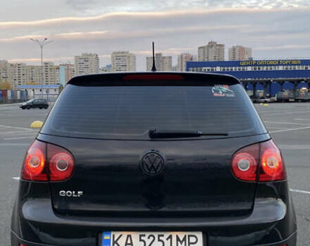 Черный Фольксваген Гольф, объемом двигателя 1.6 л и пробегом 237 тыс. км за 6000 $, фото 1 на Automoto.ua