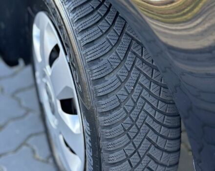 Черный Фольксваген Гольф, объемом двигателя 1.6 л и пробегом 198 тыс. км за 6599 $, фото 10 на Automoto.ua