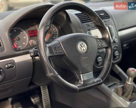 Черный Фольксваген Гольф, объемом двигателя 1.9 л и пробегом 266 тыс. км за 6400 $, фото 9 на Automoto.ua
