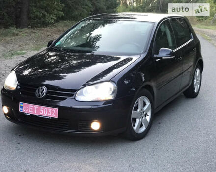 Черный Фольксваген Гольф, объемом двигателя 1.4 л и пробегом 206 тыс. км за 5900 $, фото 6 на Automoto.ua