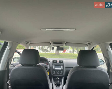 Чорний Фольксваген Гольф, об'ємом двигуна 1.6 л та пробігом 213 тис. км за 5950 $, фото 19 на Automoto.ua