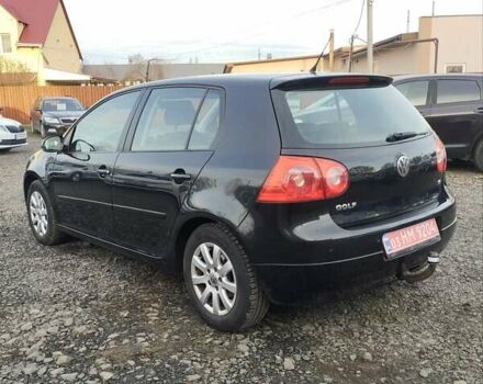 Черный Фольксваген Гольф, объемом двигателя 1.6 л и пробегом 242 тыс. км за 5850 $, фото 1 на Automoto.ua