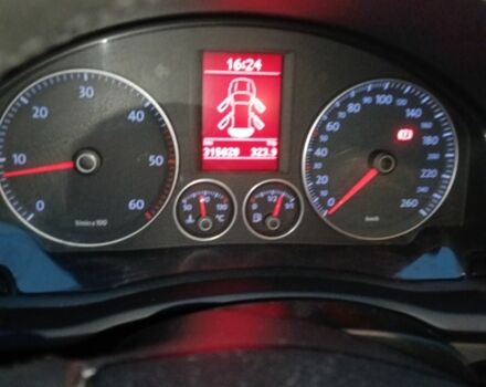 Черный Фольксваген Гольф, объемом двигателя 1.9 л и пробегом 315 тыс. км за 6800 $, фото 17 на Automoto.ua