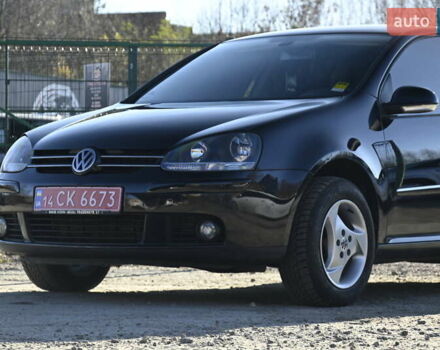Чорний Фольксваген Гольф, об'ємом двигуна 1.4 л та пробігом 212 тис. км за 5555 $, фото 4 на Automoto.ua