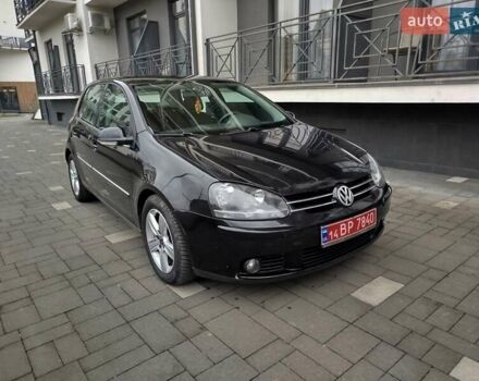 Черный Фольксваген Гольф, объемом двигателя 1.4 л и пробегом 230 тыс. км за 5999 $, фото 2 на Automoto.ua