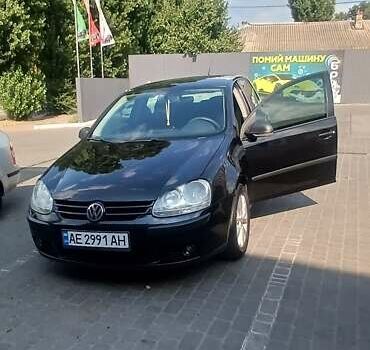 Черный Фольксваген Гольф, объемом двигателя 1.6 л и пробегом 228 тыс. км за 7500 $, фото 1 на Automoto.ua