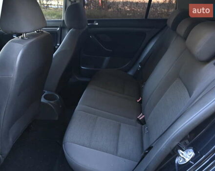 Чорний Фольксваген Гольф, об'ємом двигуна 1.4 л та пробігом 212 тис. км за 5555 $, фото 21 на Automoto.ua