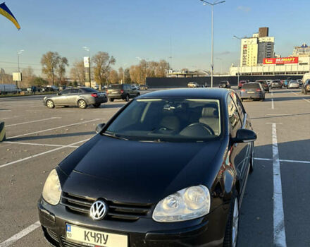 Черный Фольксваген Гольф, объемом двигателя 1.6 л и пробегом 300 тыс. км за 5299 $, фото 2 на Automoto.ua