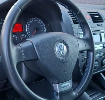 Чорний Фольксваген Гольф, об'ємом двигуна 1.6 л та пробігом 178 тис. км за 6699 $, фото 34 на Automoto.ua