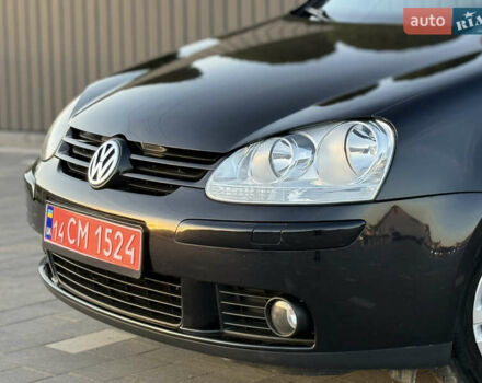 Черный Фольксваген Гольф, объемом двигателя 1.4 л и пробегом 211 тыс. км за 5690 $, фото 14 на Automoto.ua