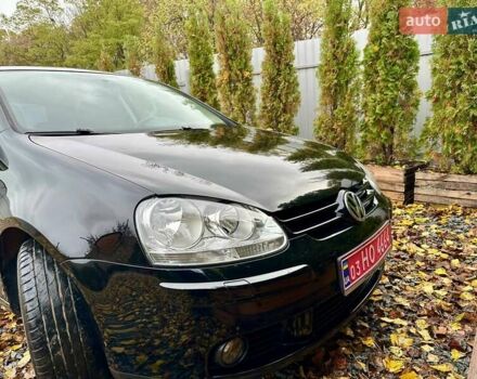 Черный Фольксваген Гольф, объемом двигателя 1.6 л и пробегом 215 тыс. км за 6300 $, фото 32 на Automoto.ua