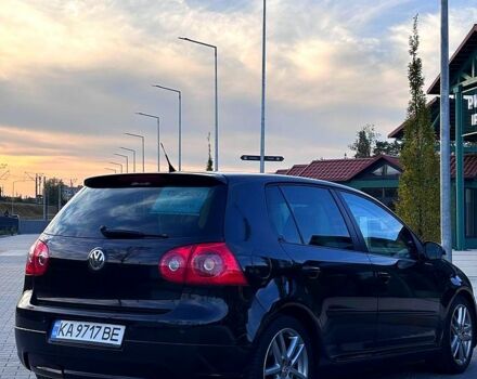 Черный Фольксваген Гольф, объемом двигателя 1.6 л и пробегом 258 тыс. км за 5700 $, фото 4 на Automoto.ua