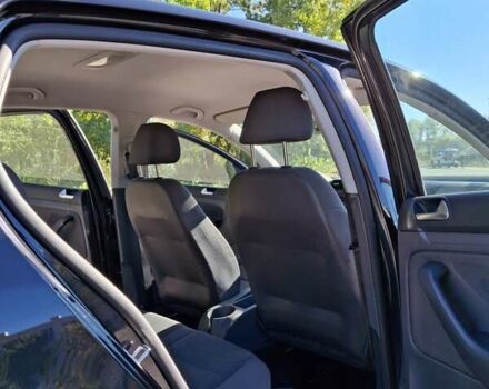 Черный Фольксваген Гольф, объемом двигателя 1.4 л и пробегом 276 тыс. км за 6600 $, фото 20 на Automoto.ua