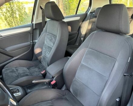 Черный Фольксваген Гольф, объемом двигателя 0 л и пробегом 160 тыс. км за 8300 $, фото 12 на Automoto.ua