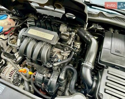 Черный Фольксваген Гольф, объемом двигателя 1.6 л и пробегом 215 тыс. км за 6300 $, фото 46 на Automoto.ua