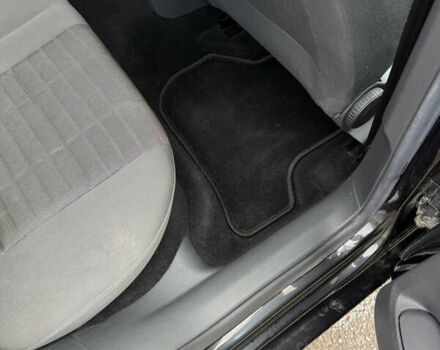 Чорний Фольксваген Гольф, об'ємом двигуна 1.4 л та пробігом 194 тис. км за 5899 $, фото 16 на Automoto.ua