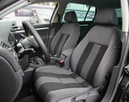 Черный Фольксваген Гольф, объемом двигателя 1.4 л и пробегом 180 тыс. км за 6900 $, фото 6 на Automoto.ua