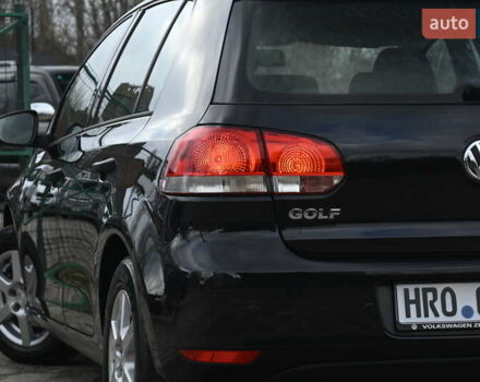 Черный Фольксваген Гольф, объемом двигателя 1.6 л и пробегом 217 тыс. км за 7700 $, фото 11 на Automoto.ua