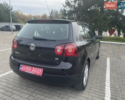 Чорний Фольксваген Гольф, об'ємом двигуна 1.6 л та пробігом 213 тис. км за 5950 $, фото 4 на Automoto.ua