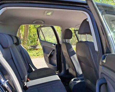 Черный Фольксваген Гольф, объемом двигателя 1.4 л и пробегом 276 тыс. км за 6600 $, фото 18 на Automoto.ua