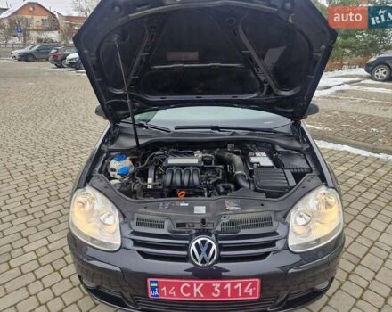 Чорний Фольксваген Гольф, об'ємом двигуна 1.6 л та пробігом 255 тис. км за 6299 $, фото 27 на Automoto.ua