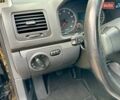 Черный Фольксваген Гольф, объемом двигателя 1.6 л и пробегом 215 тыс. км за 6300 $, фото 49 на Automoto.ua