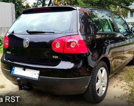 Чорний Фольксваген Гольф, об'ємом двигуна 2 л та пробігом 318 тис. км за 5900 $, фото 2 на Automoto.ua