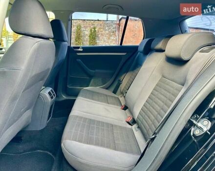 Черный Фольксваген Гольф, объемом двигателя 1.6 л и пробегом 215 тыс. км за 6300 $, фото 64 на Automoto.ua