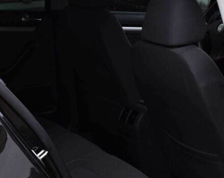 Черный Фольксваген Гольф, объемом двигателя 1.6 л и пробегом 223 тыс. км за 6999 $, фото 17 на Automoto.ua