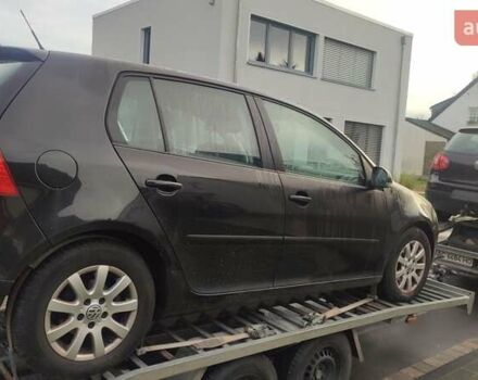 Черный Фольксваген Гольф, объемом двигателя 1.6 л и пробегом 242 тыс. км за 5850 $, фото 3 на Automoto.ua