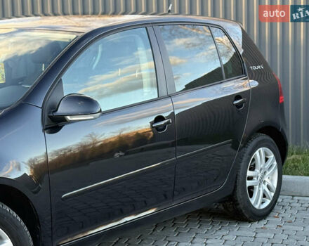 Чорний Фольксваген Гольф, об'ємом двигуна 1.4 л та пробігом 211 тис. км за 5650 $, фото 14 на Automoto.ua