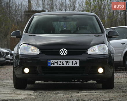 Черный Фольксваген Гольф, объемом двигателя 1.39 л и пробегом 221 тыс. км за 6800 $, фото 3 на Automoto.ua