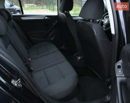 Черный Фольксваген Гольф, объемом двигателя 1.6 л и пробегом 217 тыс. км за 7700 $, фото 32 на Automoto.ua